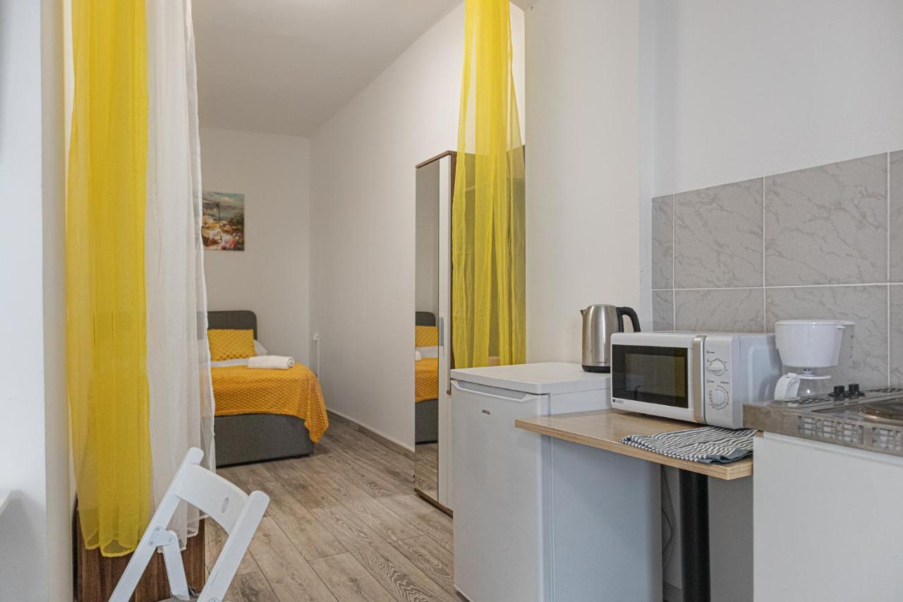 Pleasing Room Hauptbahnhof With Best Location Vienna Luaran gambar
